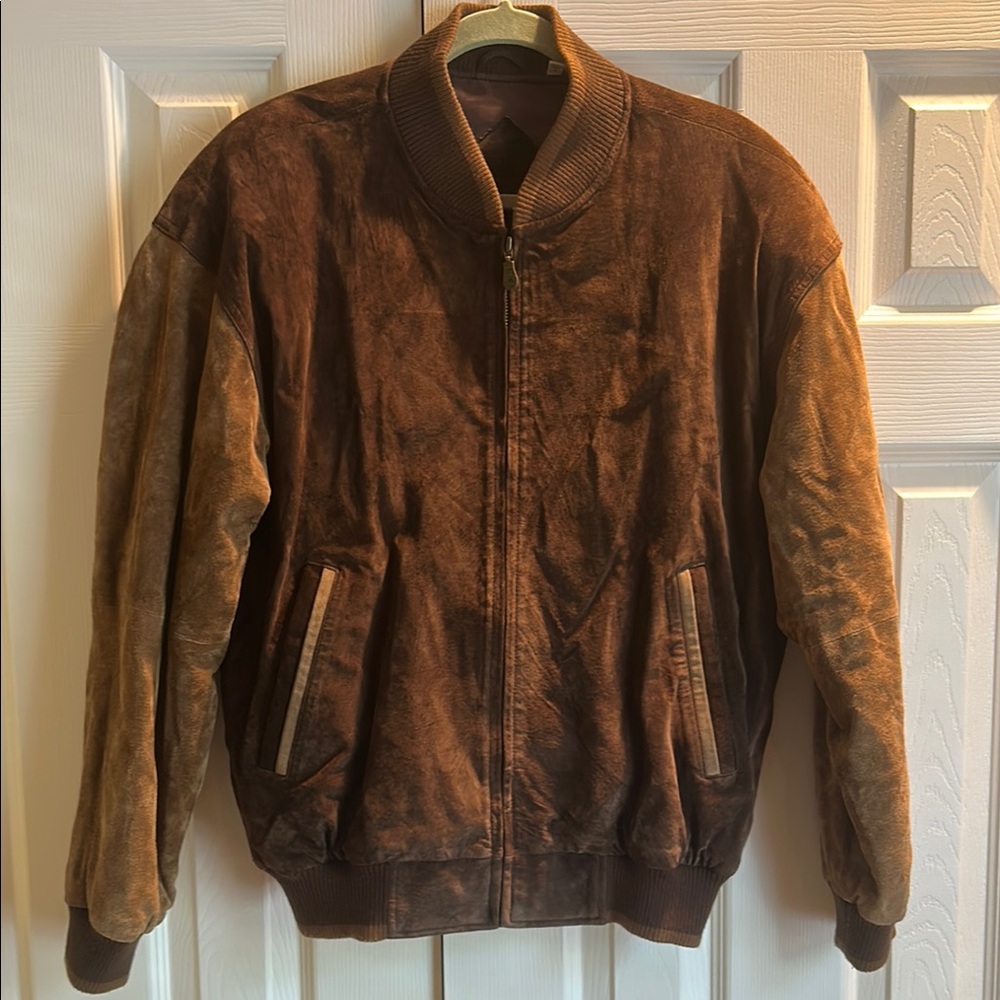 NWOT Roundtree & Yorke Brown Bomber Jacket with Ribbed Cuffs